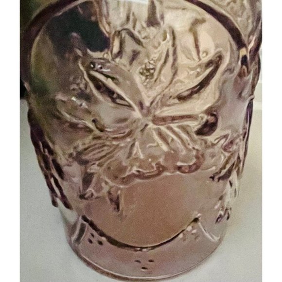 Canada pink vase decanter without the cork - Picture 3 of 6